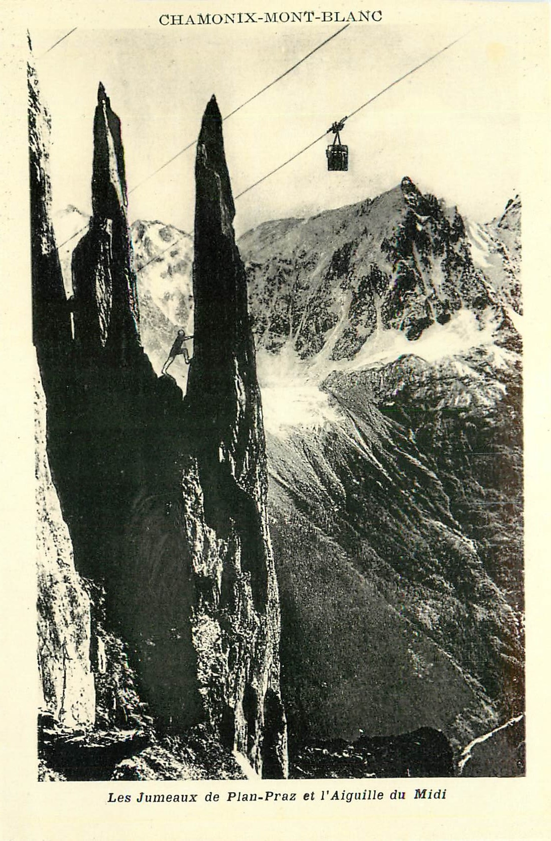 CPA Chamonix Mont Blanc Les Jumeaux de Plan Praz et l'Aiguille du Midi 