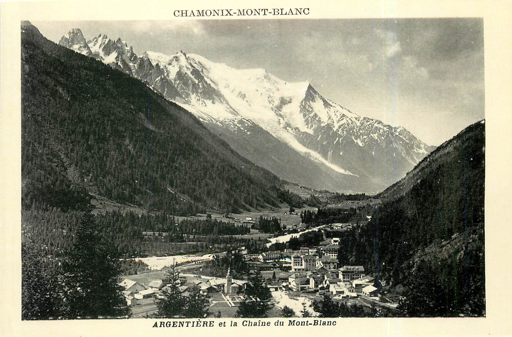 CPA Chamonix Mont Blanc Argentiere et la Chaine du Mont Blanc 