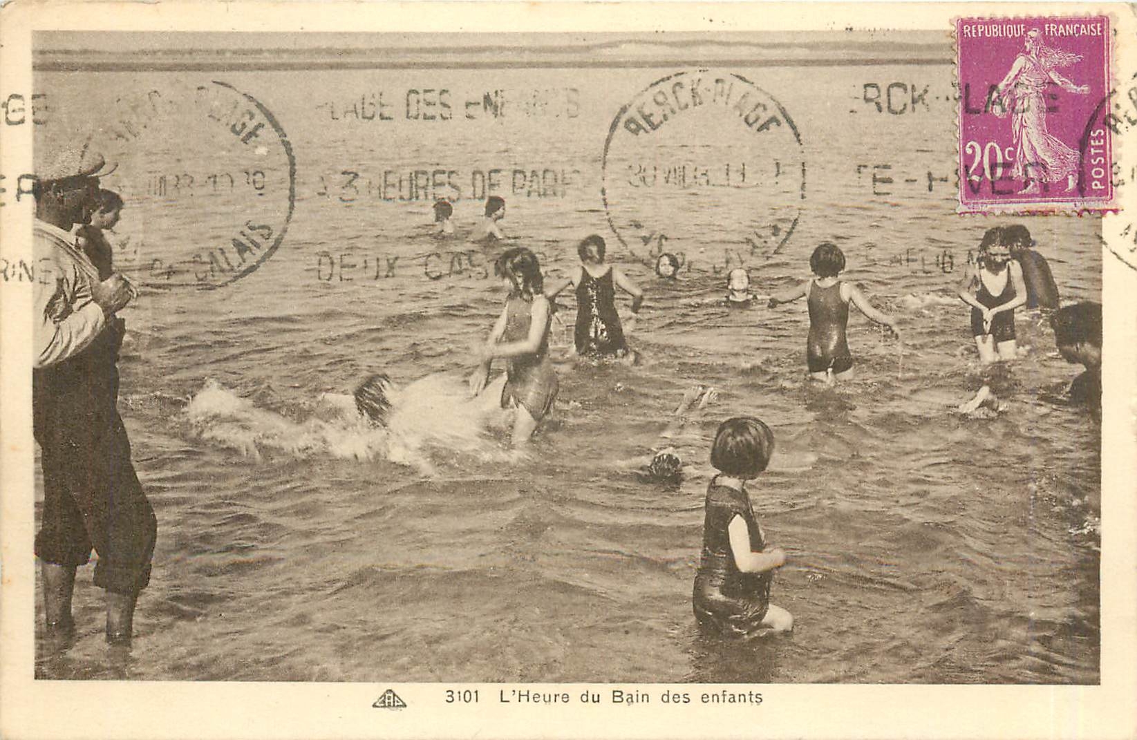 CPA L'heurs du Bain des Enfants 