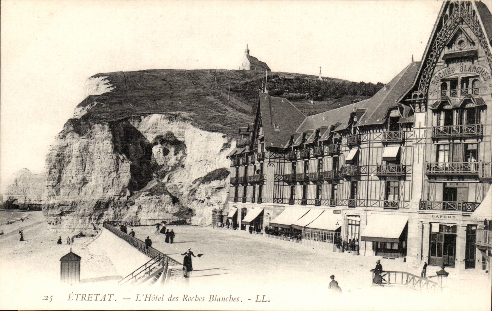 Etretat CPA l'hotel des Roches blanches