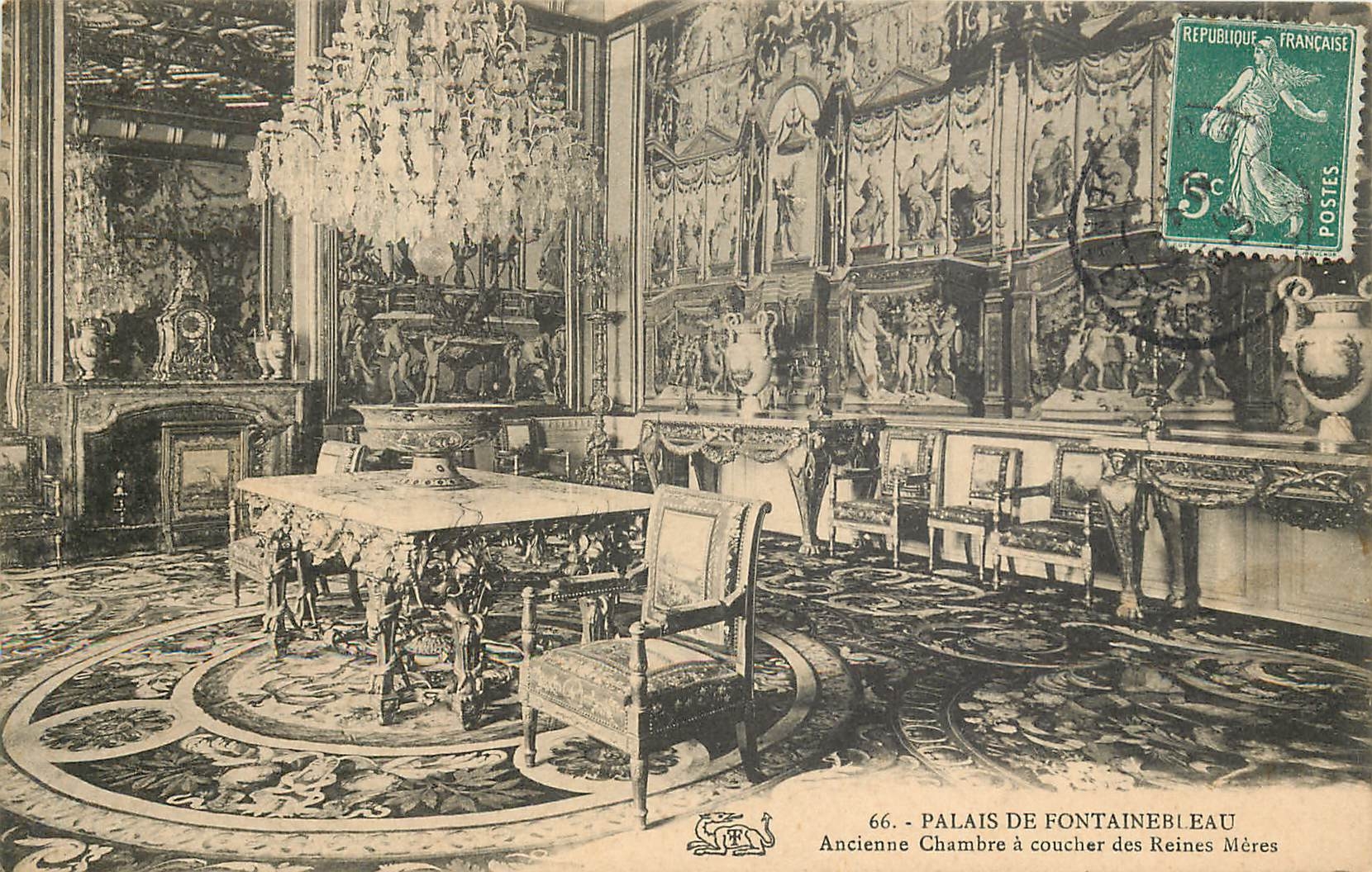 Schloss Fontainebleau — Ehemaliges Schlafzimmer der Königinmütter — n°66
