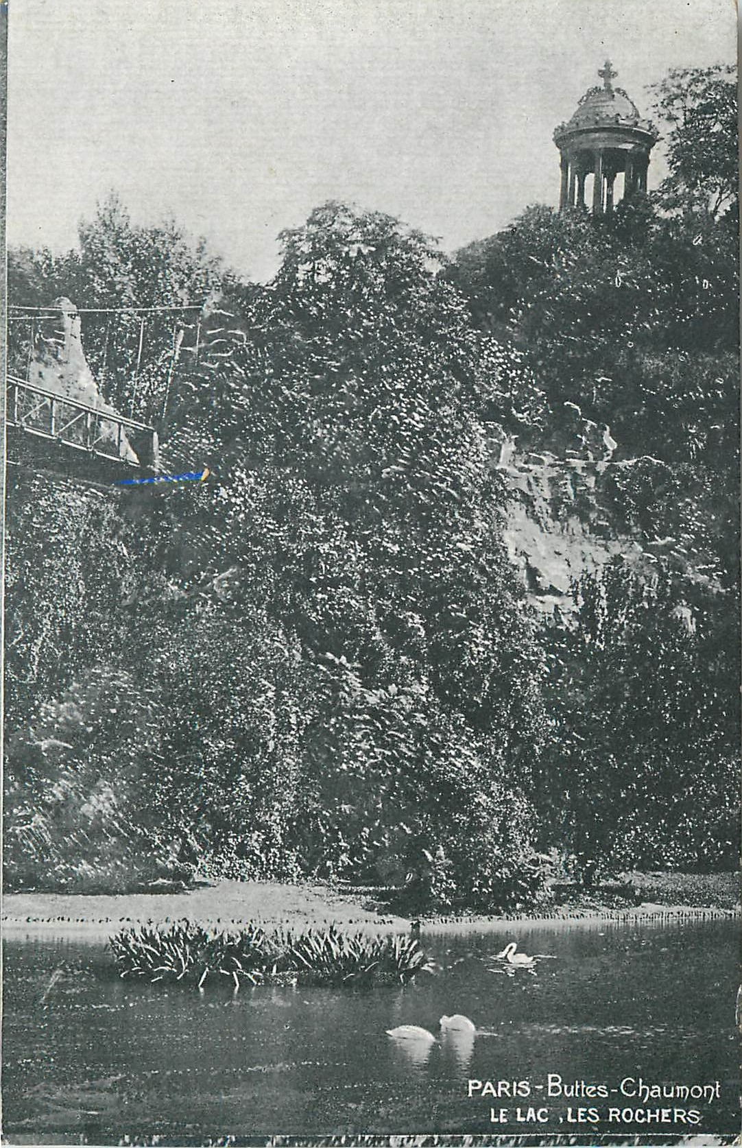 CPA PARIS  Buttes-Chaumont Le lac Les Rochers