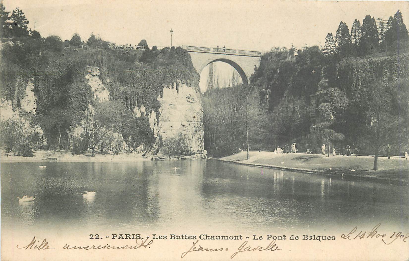 CPA PARIS  Buttes-Chaumont Le pont de briques