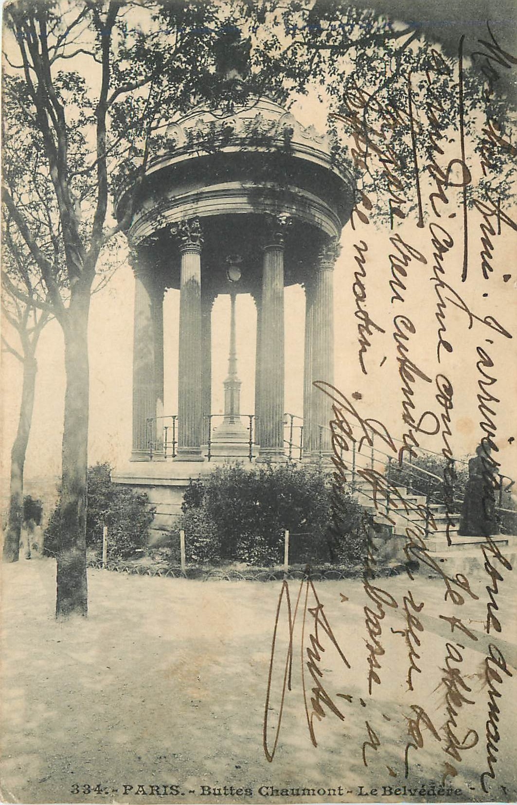 CPA PARIS  Buttes-Chaumont Le Belvedere