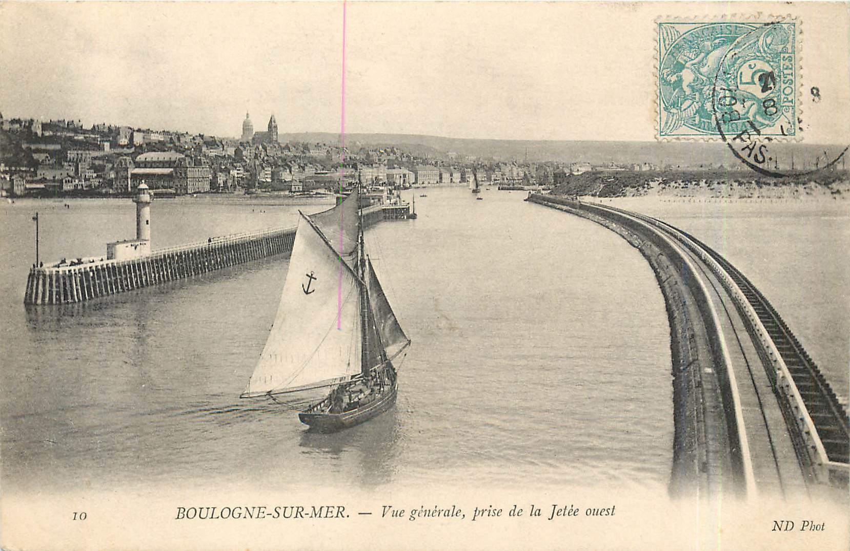 BOULOGNE-SUR-MER — Vue générale, prise de la Jetée ouest — ND Phot