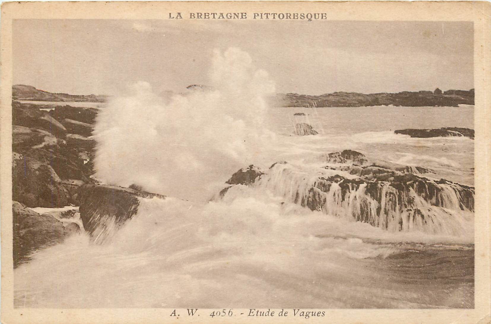CPA LA BRETAGNE PITTORESQUE Etude de vagues