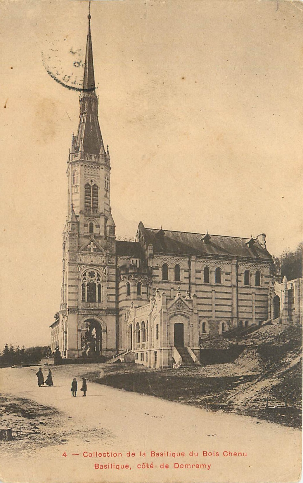 CPA Collection de la Basilique du Bois Chenu Basilique cote de Domremy