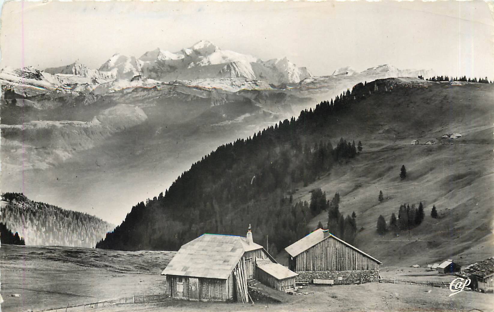 CPA GEX- COL DE LA FAUCILLE Panorama sur le Mont Blanc