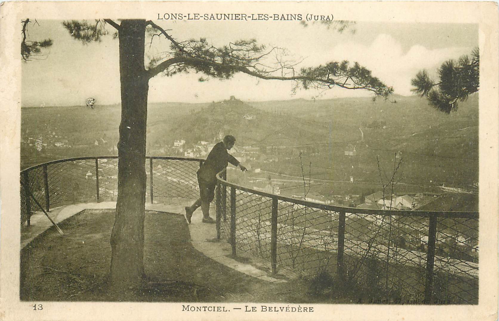 CPA LONS-LE-SAUNIER-LES-BAINS Montciel Le Belvedere