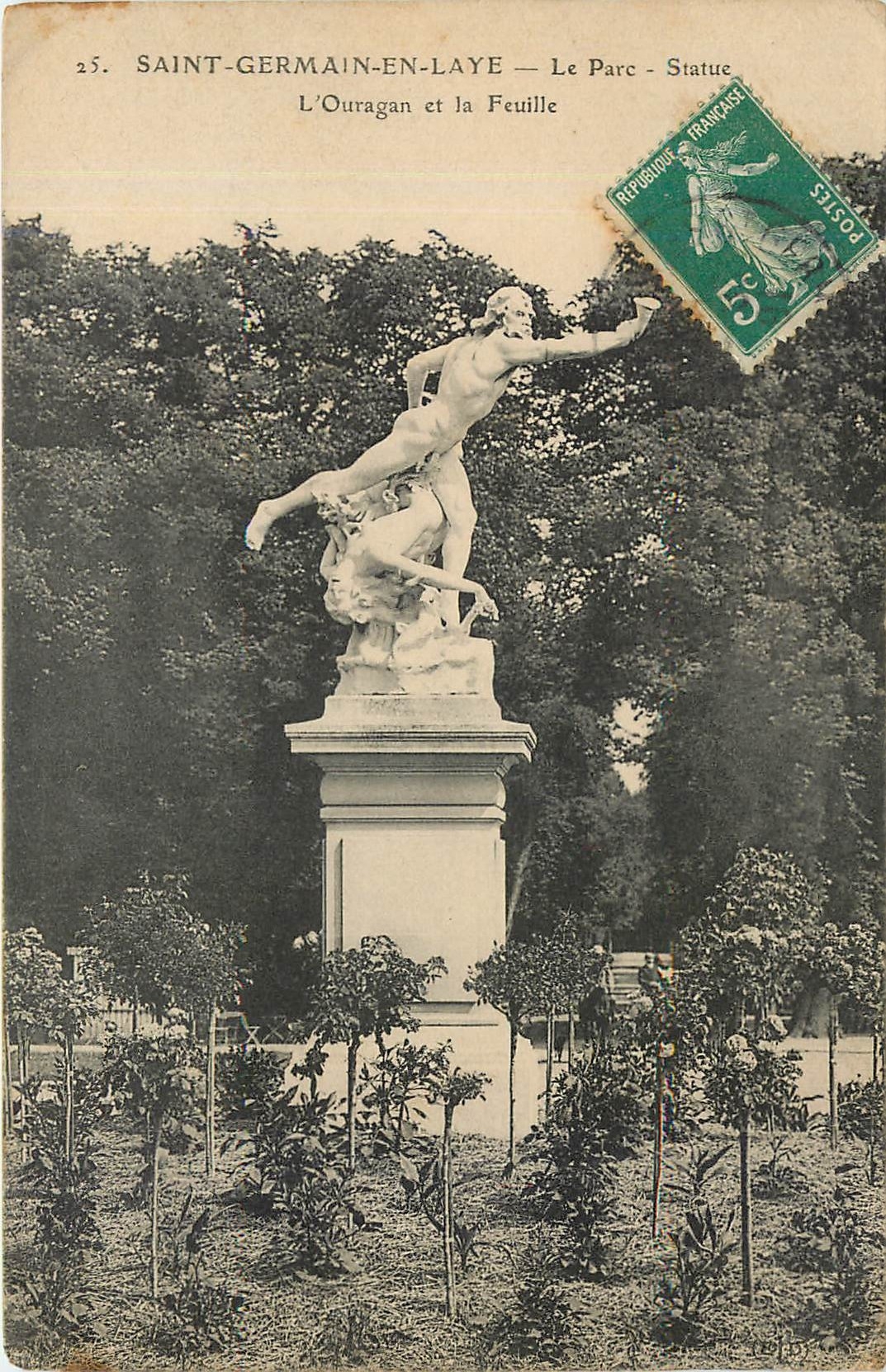 Saint-Germain-en-Laye — Le Parc — Statue de L'Ouagan et la Feuille