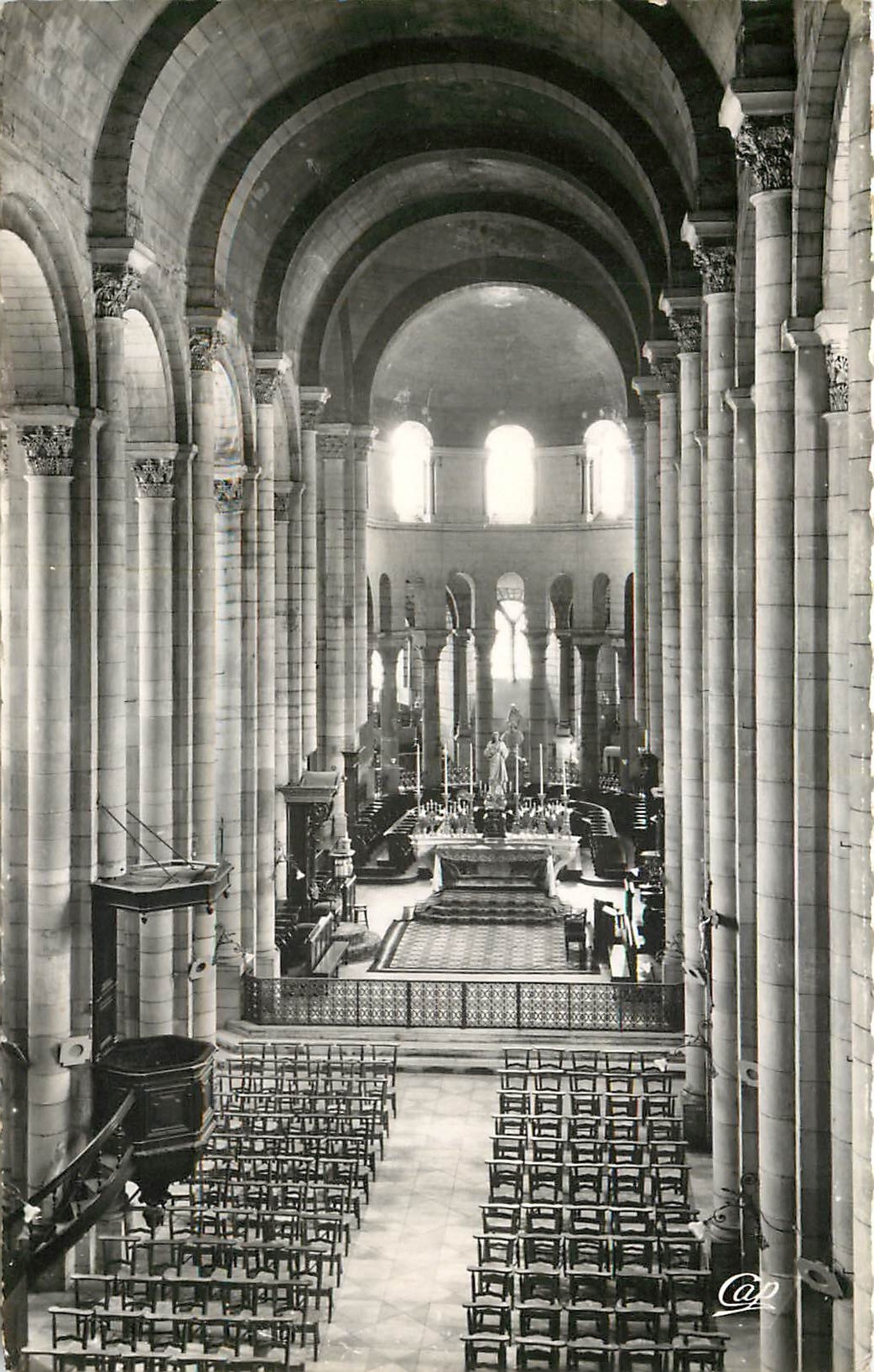 CPA VALENCE Interieur de la Cathedrale