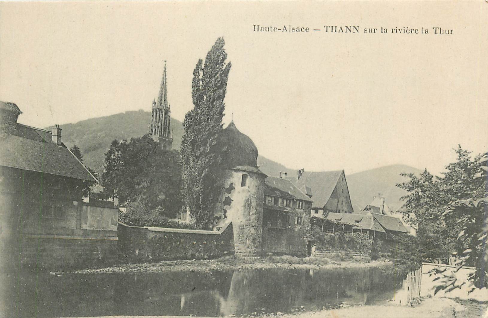 CPA Haute-Alsace - THANN sur la riviere la Thur