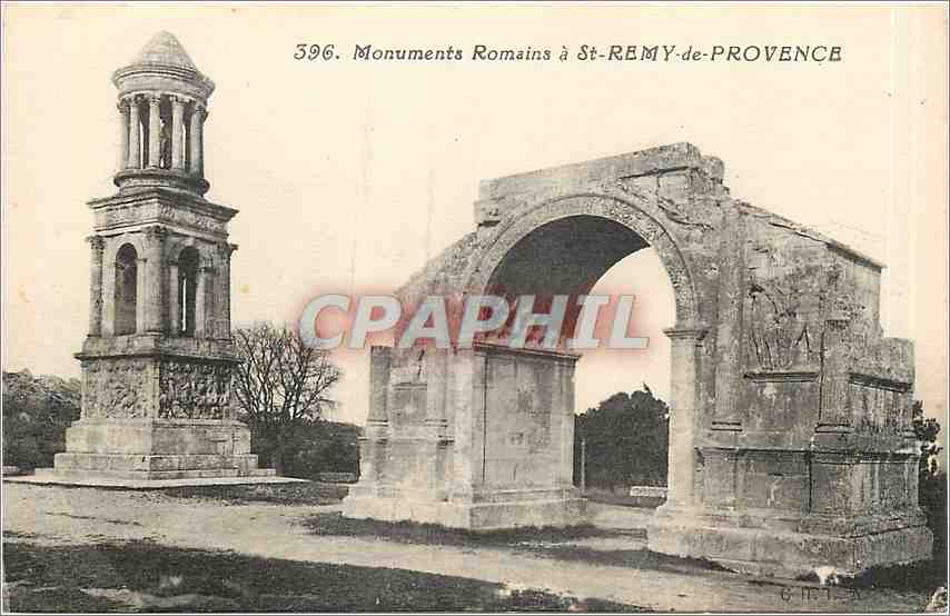 CPA Monument Romains à St-REMY-PROVENCE