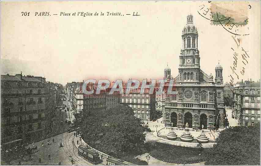 CPA PARIS Place et l'Eglise de la Trinite