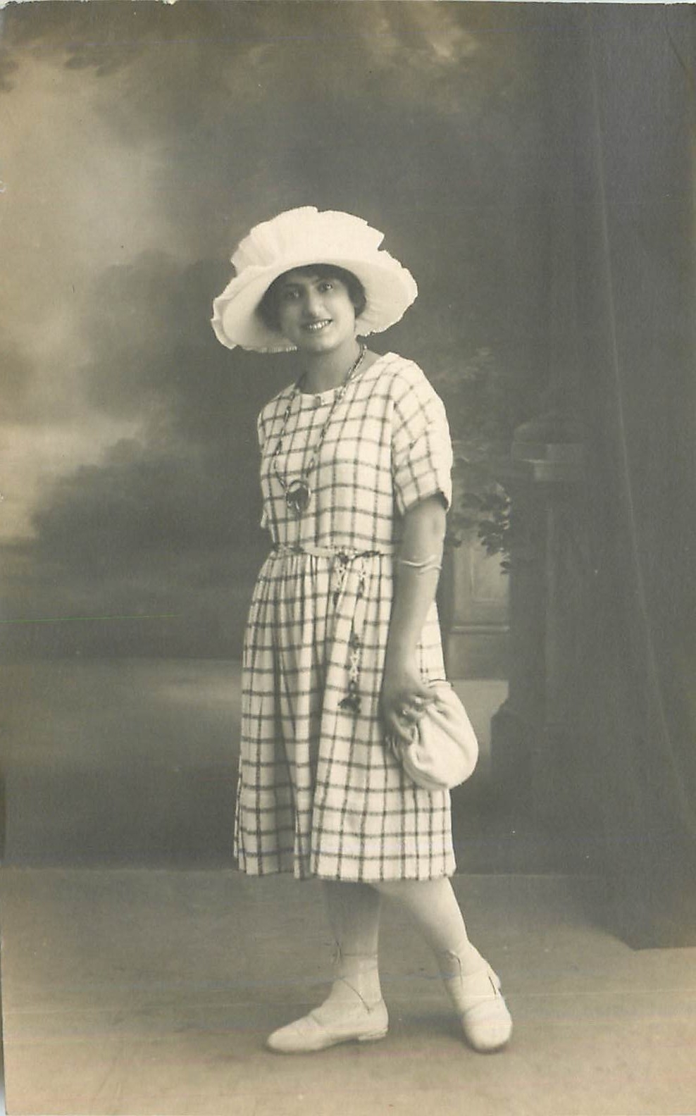 CARTE PHOTO Eugenie Zinger 