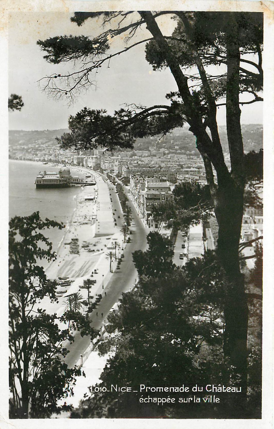 CPA NICE - Promenade du Château échappée sur la ville