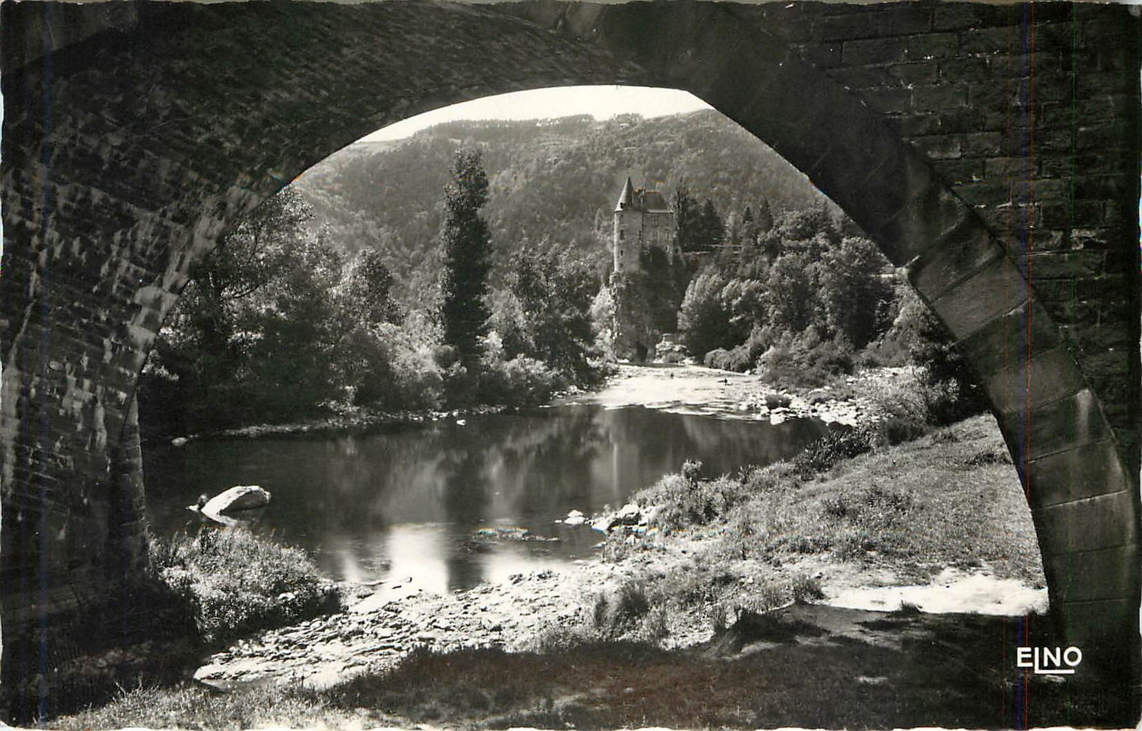 CPA LAVOUTE-SUR-LOIRE (Haute-Loire)