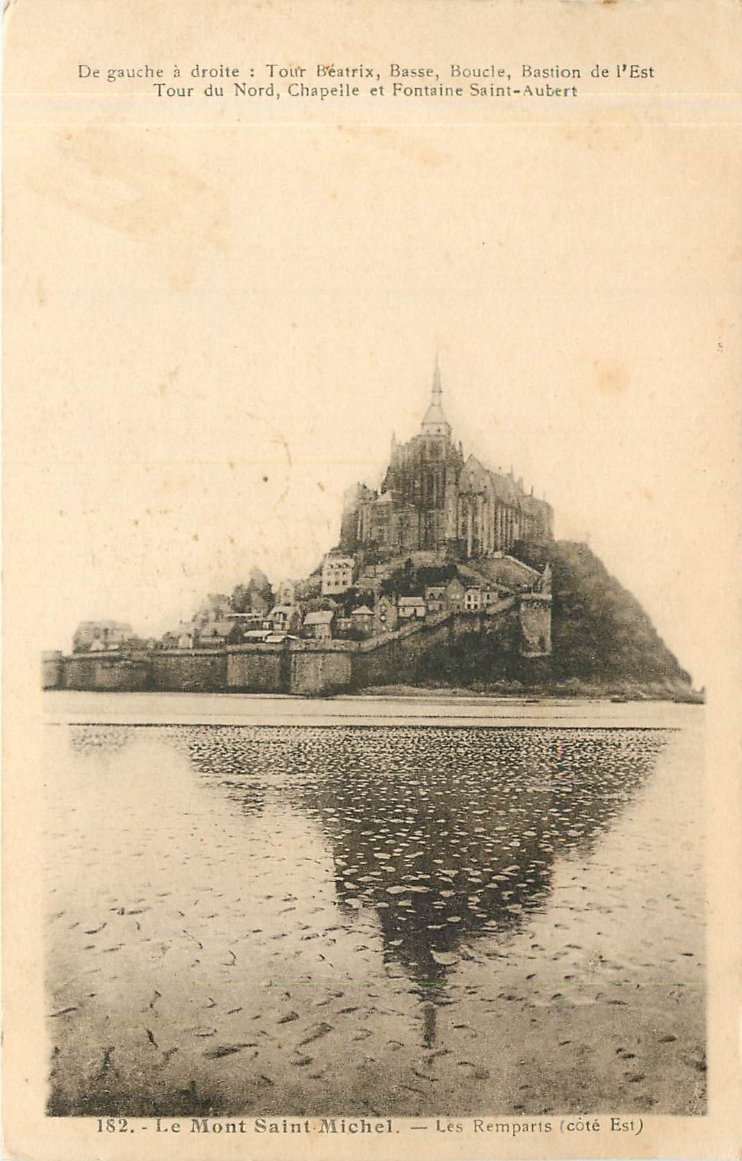 CPA Le Mont Saint-Michel - Les remparts (côté Est)
