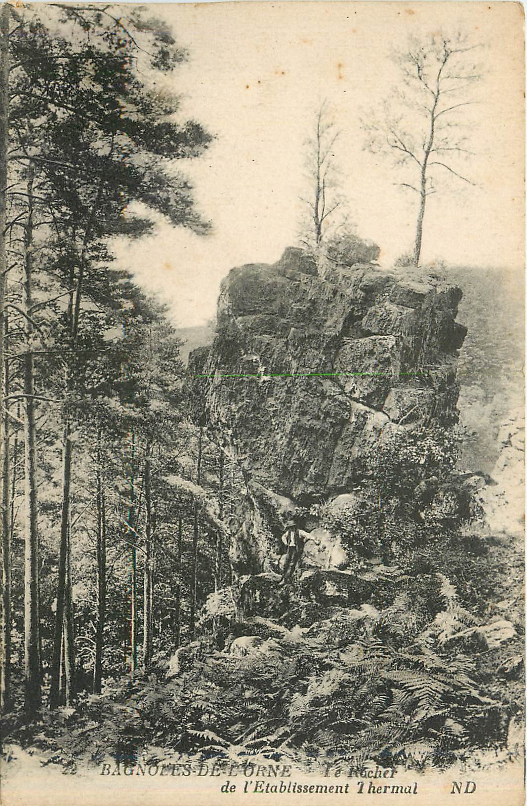 CPA Bagnoles de l'Orne - Le Rocher de l'Etablissement Thermal