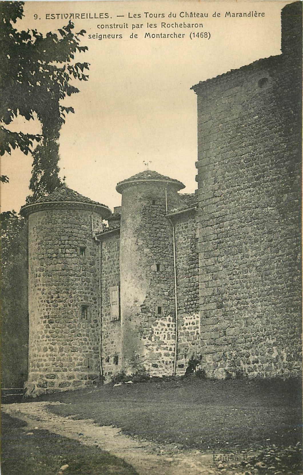 CPA ESTIVAREILLES - Les tours du Château de Marandière