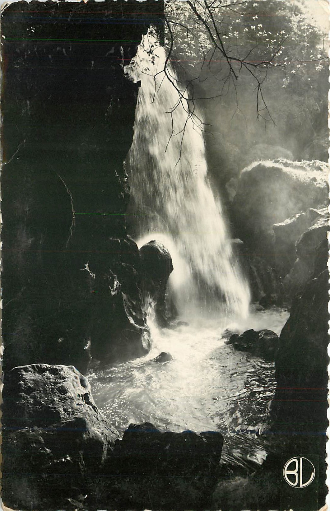 Cascade de la Nartuby — vue du vieux pont — Les Éditions de B.L. Lagnieu, Ain
