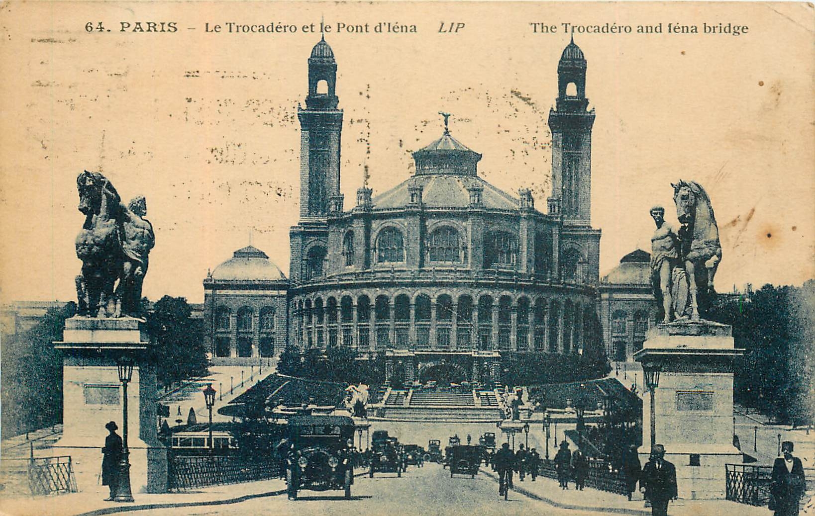 CPA PARIS - Le Trocadero et le Pont d'Iena