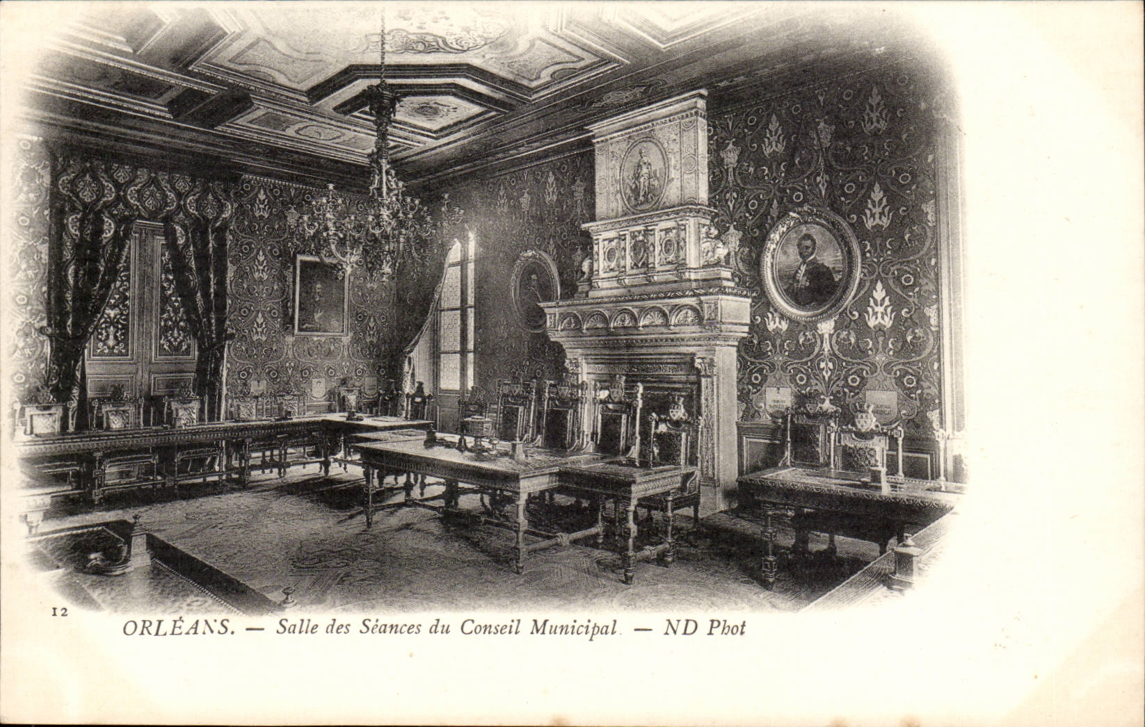 Orleans CPA SAlle des seances et conseil municipala