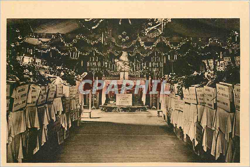 CPA Ossuaire provisoire de DOUAUMONT.Temporary Ossuary of Douaumont