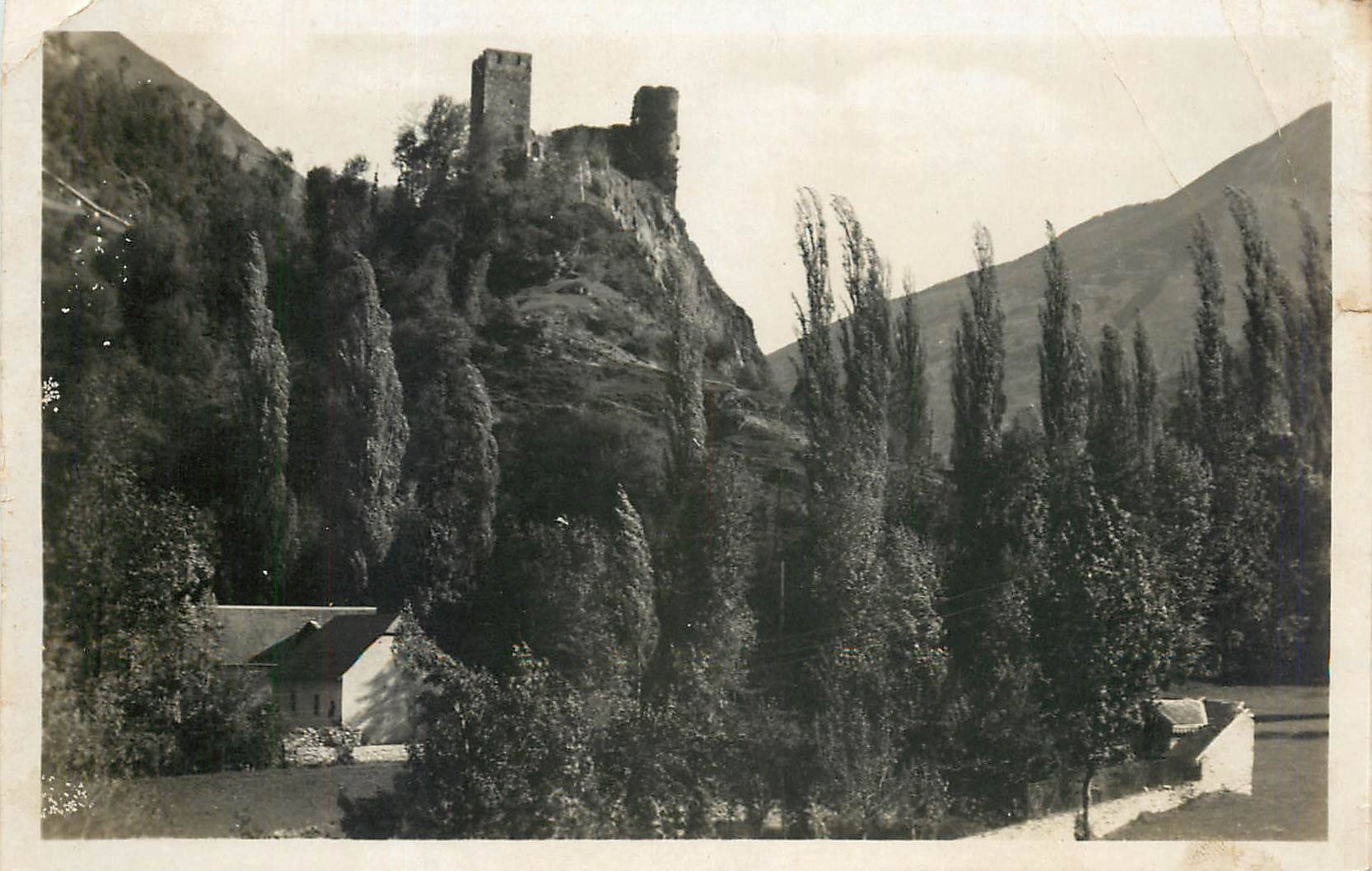 CPA Luz-Ruines du Chateau Ste-marie