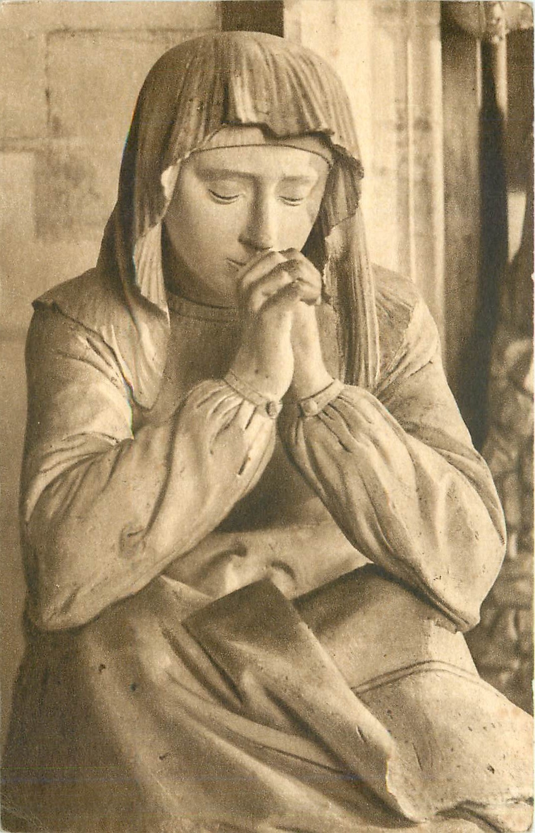 CPA SOLESMES-Sainte marie-madeleine au jumbeau de N-S (1946)