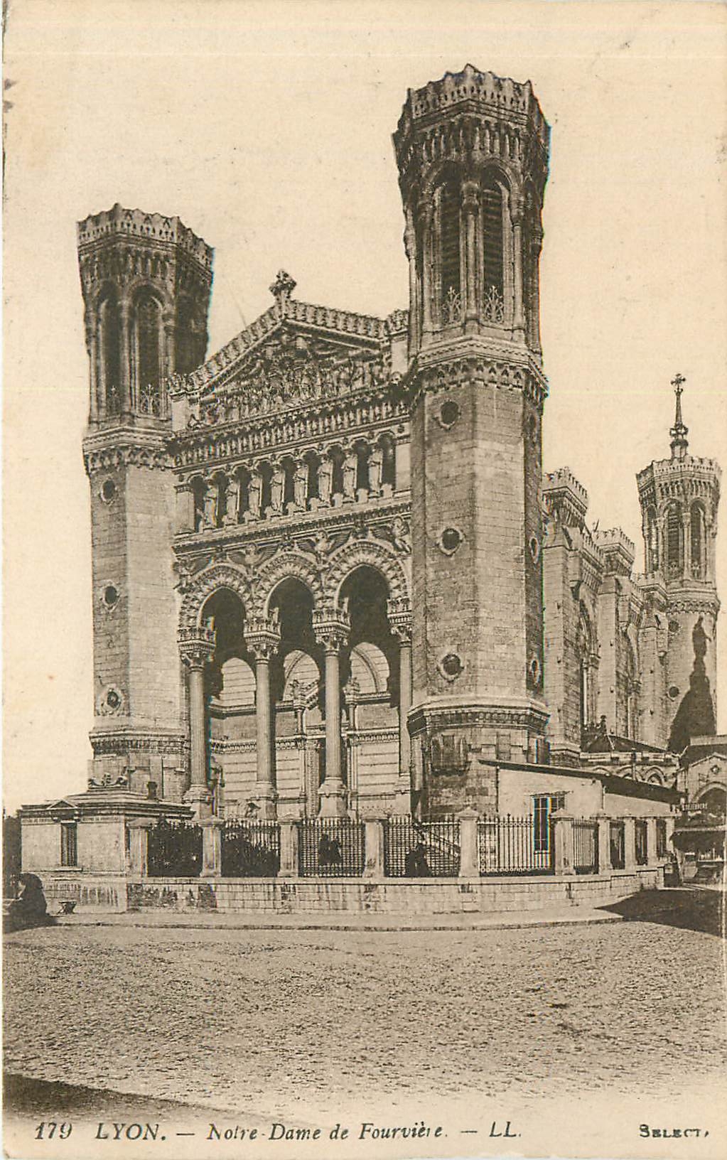 CPA LYON-Notre Dame de Fouviere
