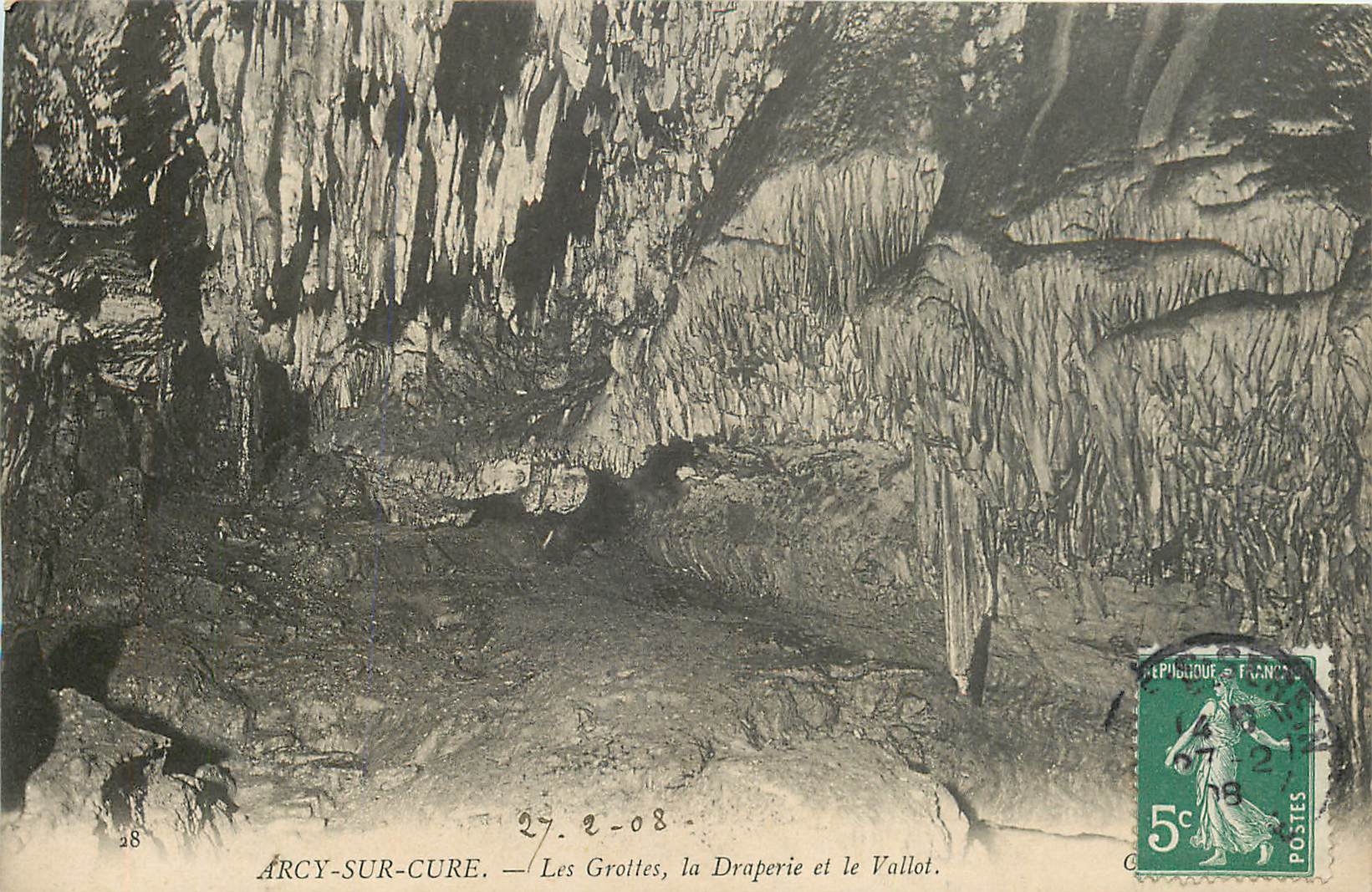 CPA ARCY-SUR-CURE-Les grottes  la draperie et le Vallot