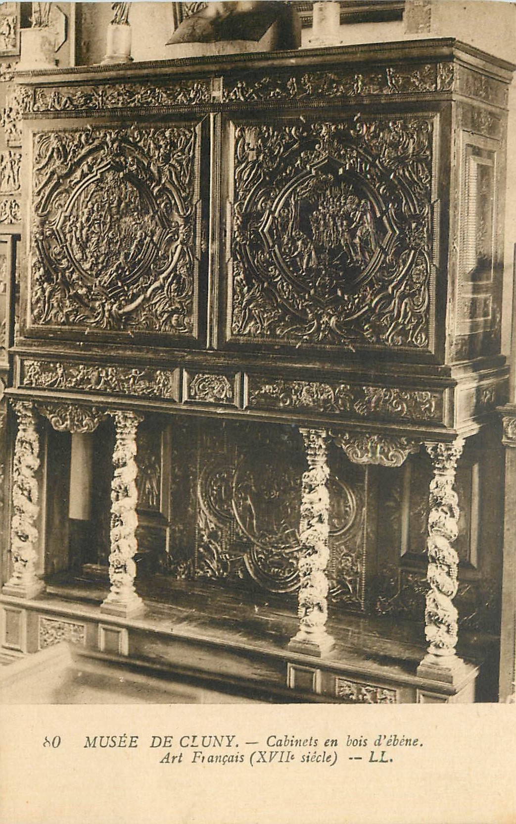 CPA MUSEE DE CLUNY-Cabinet en bois d'Ebene