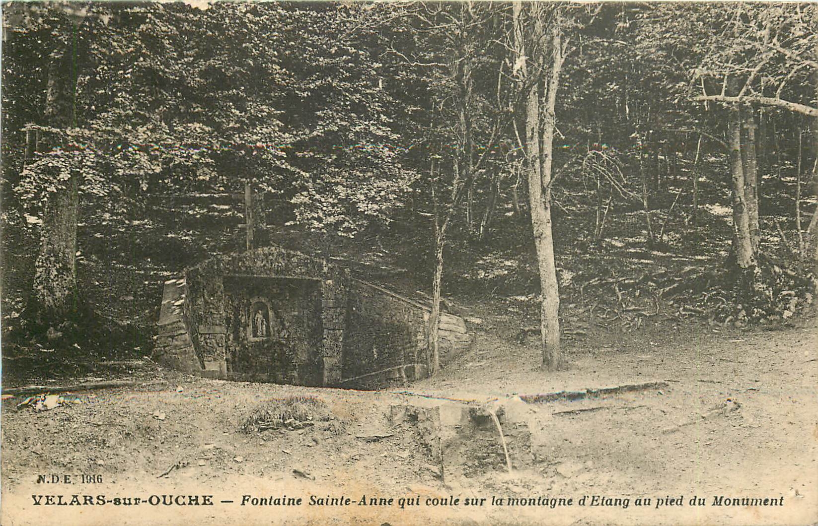 CPA VELARS-SUR-OUCHE-Fontaine Sainte Anne qui coule sur la montagne d'Etang au pied du Monument
