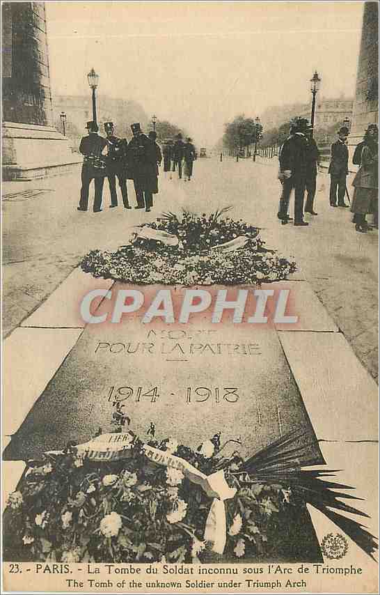 CPA Paris La tombe du soldat inconnu sous l'Arc de Triomphe