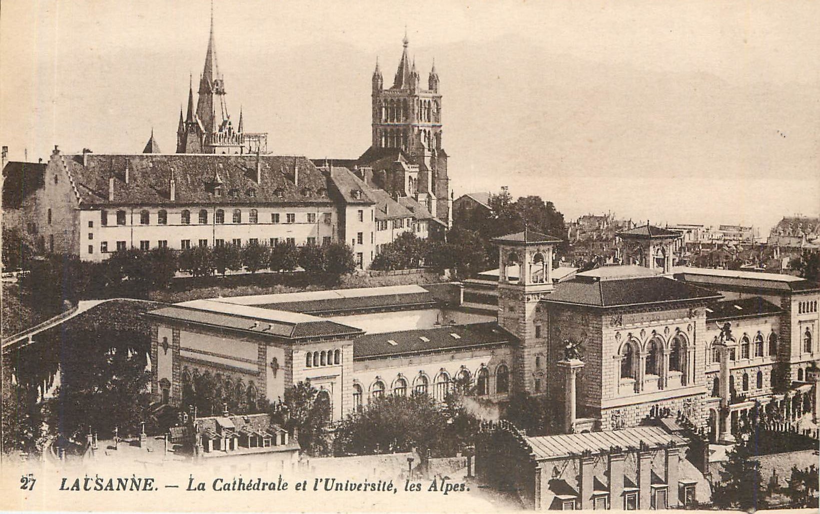 CPA LAUSANNE-L a Cathedrale et l'Universite
