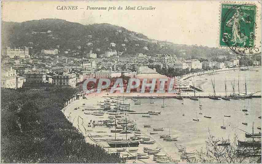 CPA CANNES-Panorama pris du Mont Chevalier