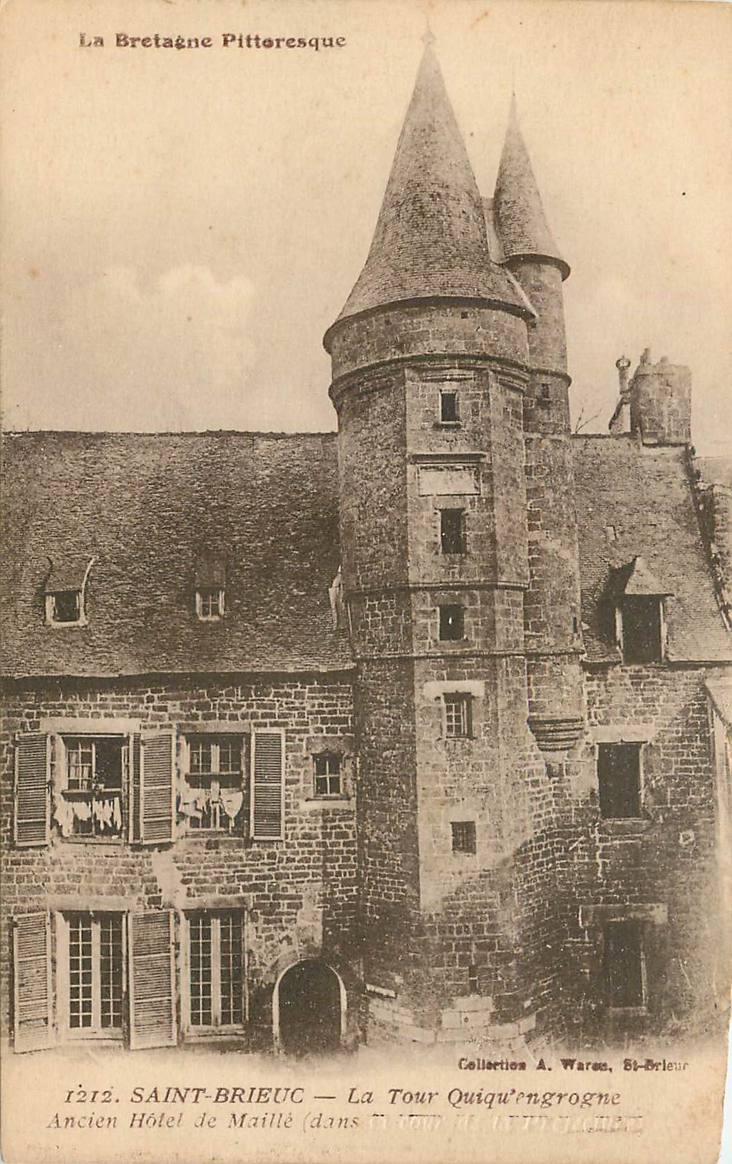 CPA SAINT-BRIEUC-La Tour quiqu en groupe