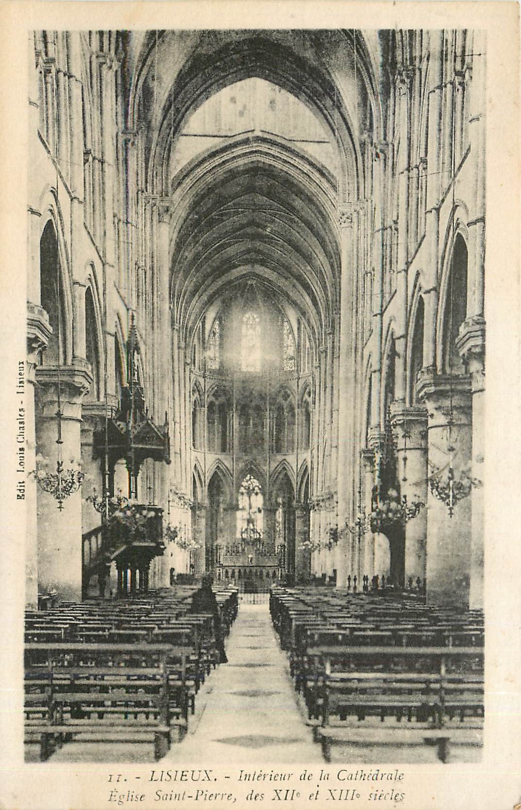 Lisieux - Intérieur de la Cathédrale Église Saint-Pierre, des XIIe et XIIIe siècles — Édit. Louis Chastre - Lisieux