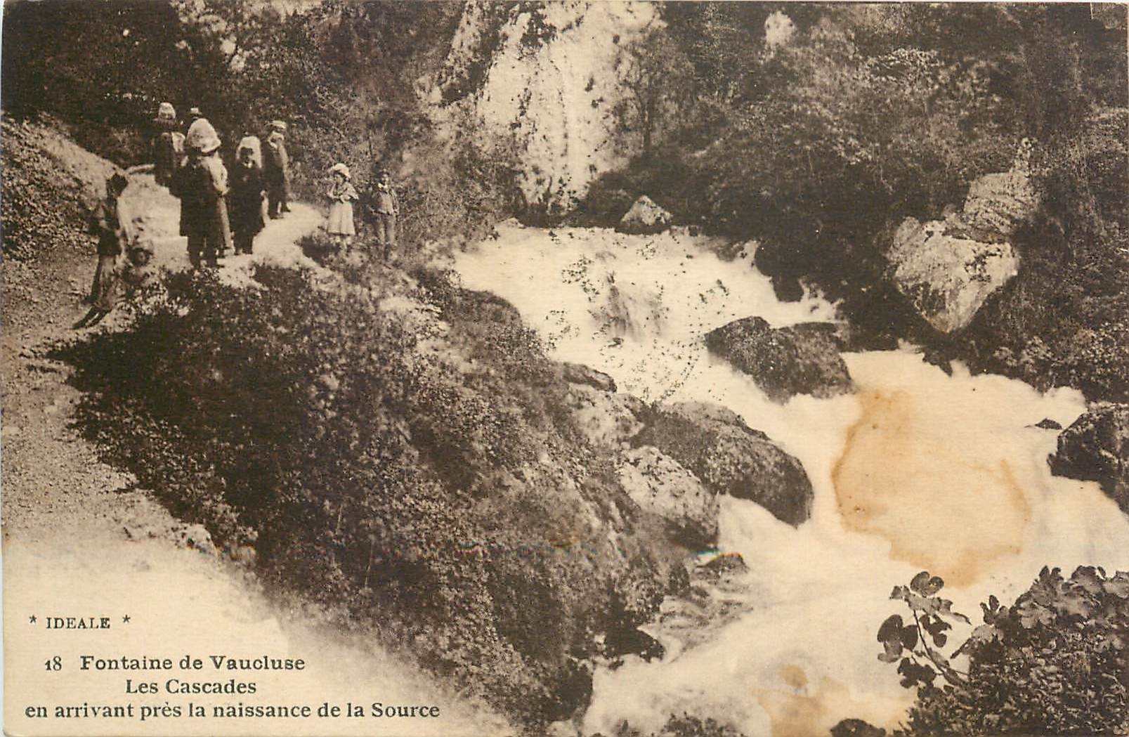 CPA Fontaine de Vaucluse.les Cascades en arrivant pres la naissance de la Source