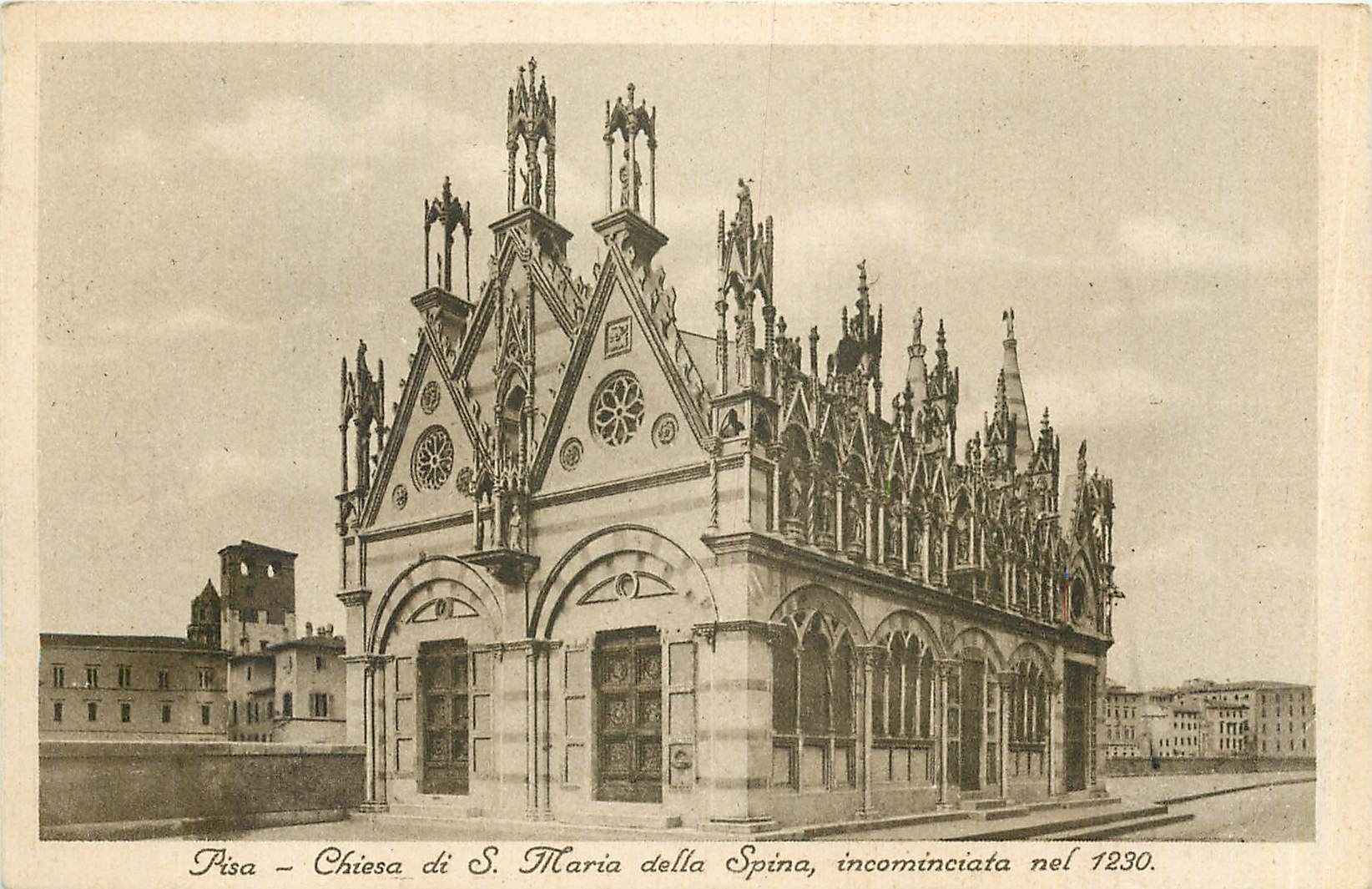CPA PISA-Chiesa di S Maria della Spina  incominciata nel1230