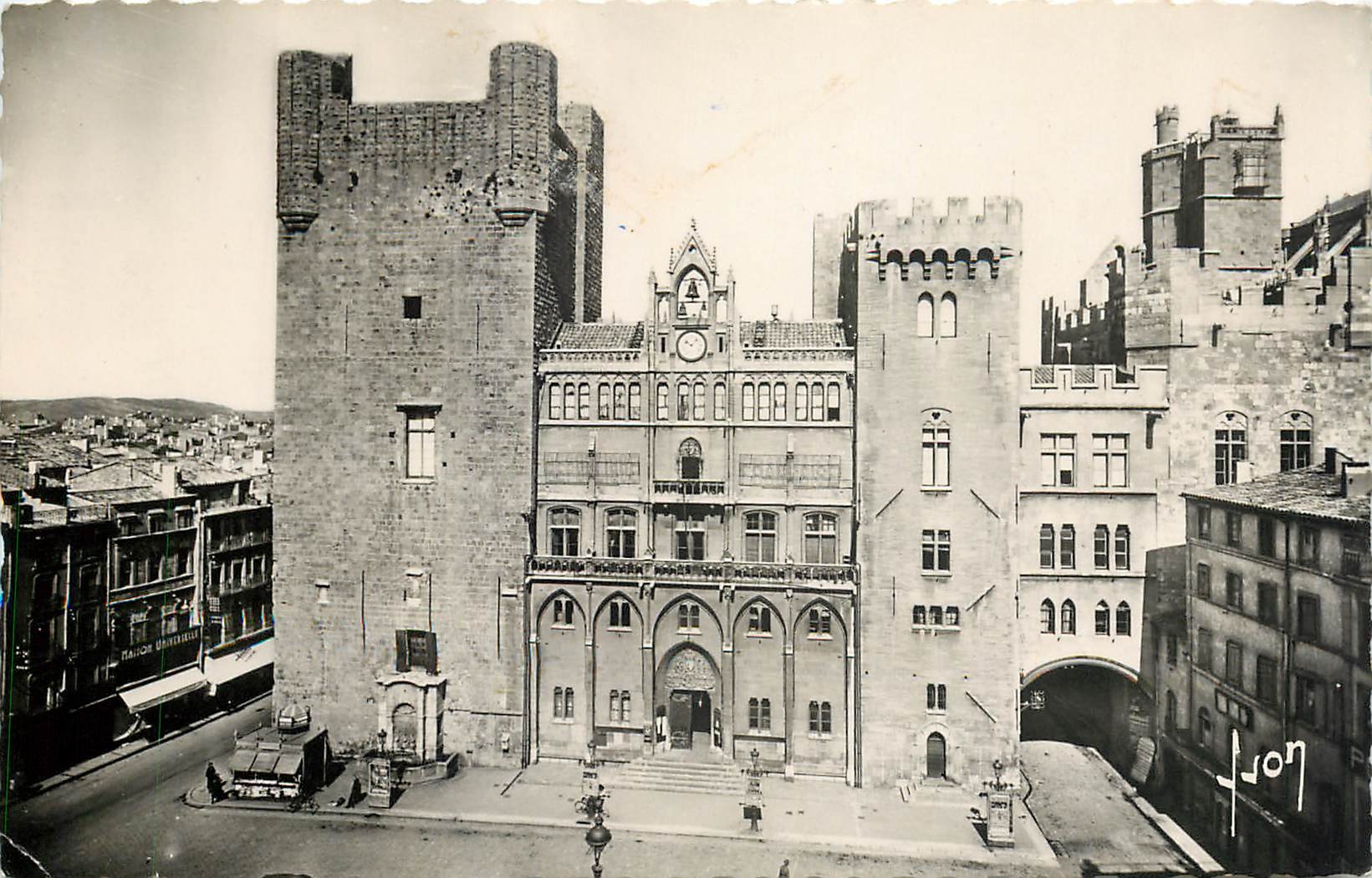 CPA NARBONNE(Aude)-l'Hotel de ville