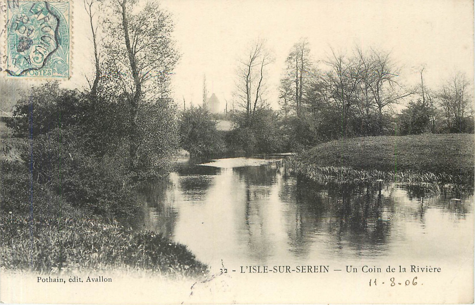 L'ISLE-SUR-SEREIN — Un Coin de la Rivière — Pothain, édit. Avallon, n°32