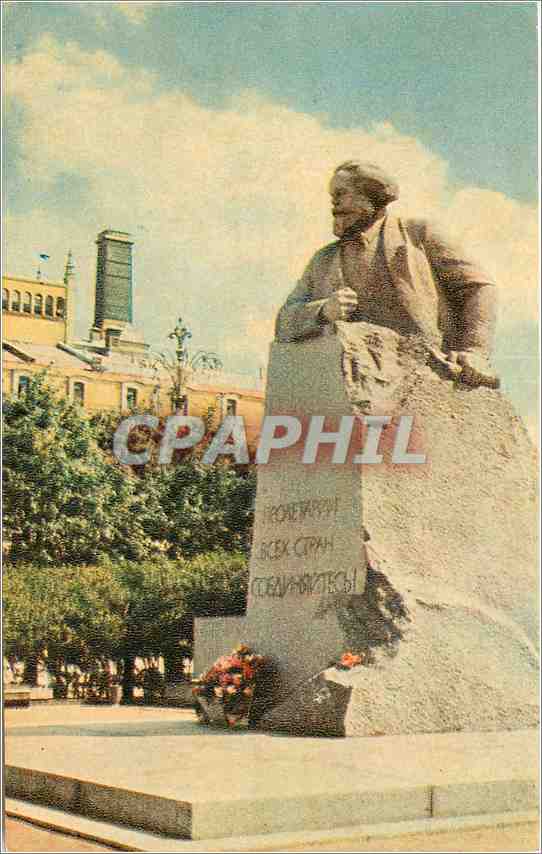 CPA MOSCOW-Monument to Karl marx