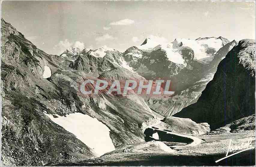 CPA Sur la route du COL DE L'ISERAN (2770)  La plus haute route d'Europe en descendant sur la Maurie