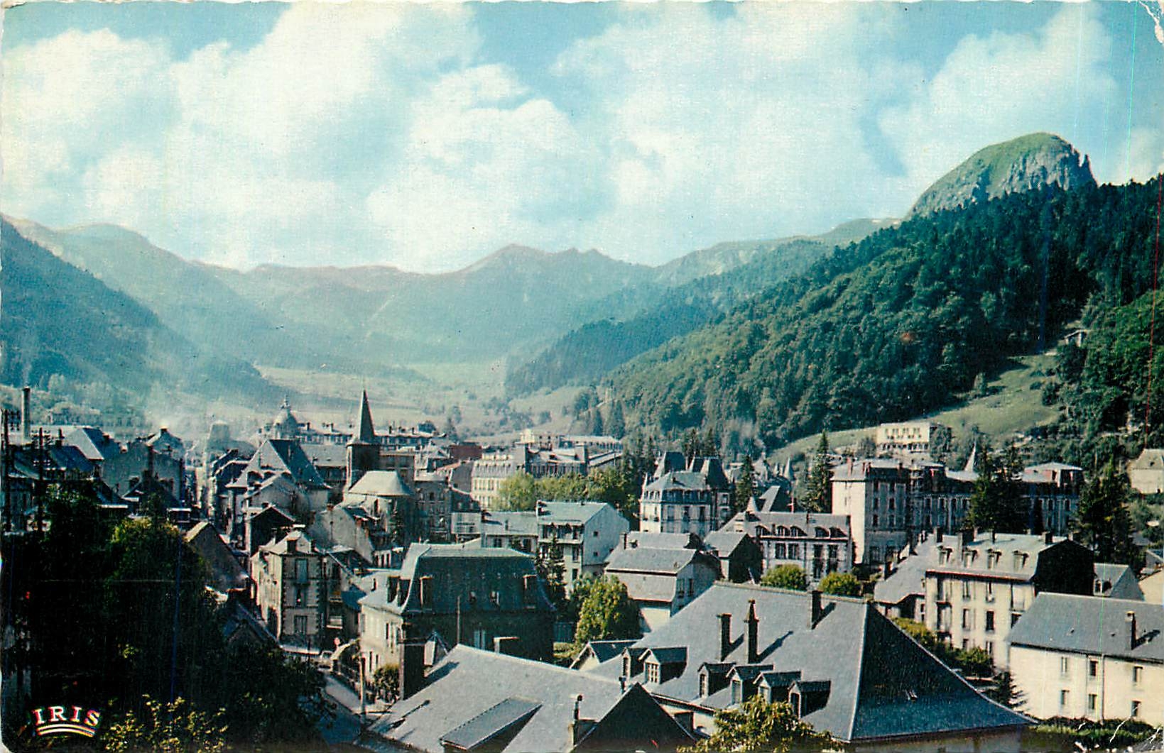 CPA LE MONT DORE-Dans le fond :Le Sancy