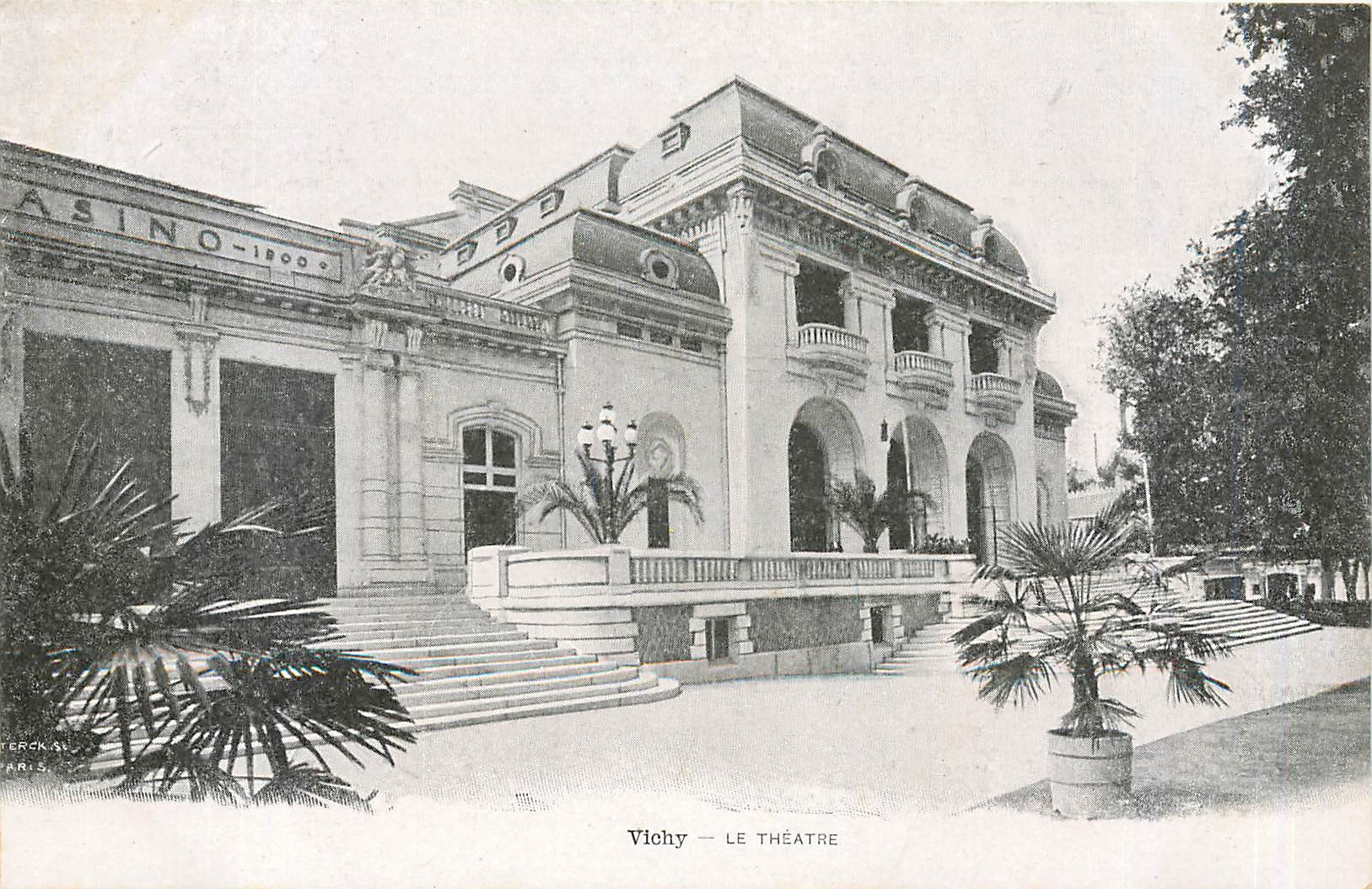 CPA Vichy Le Theatre 