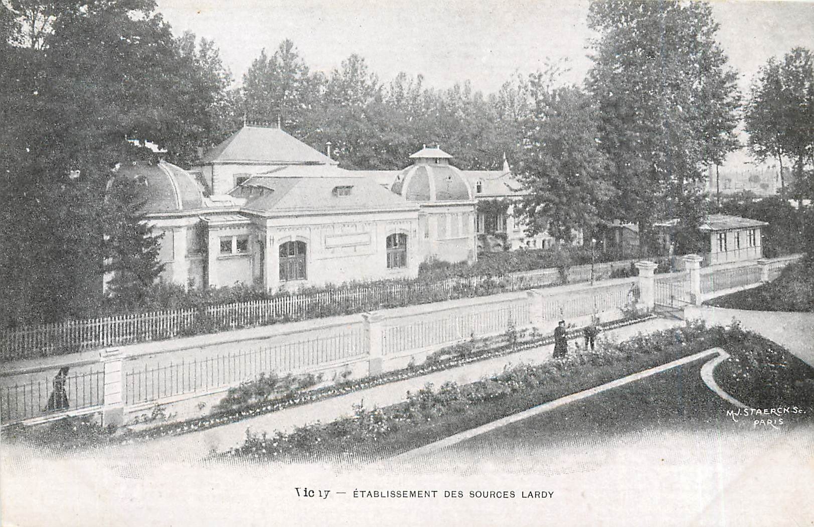 CPA Vichy Etablissement des Sources Lardy 