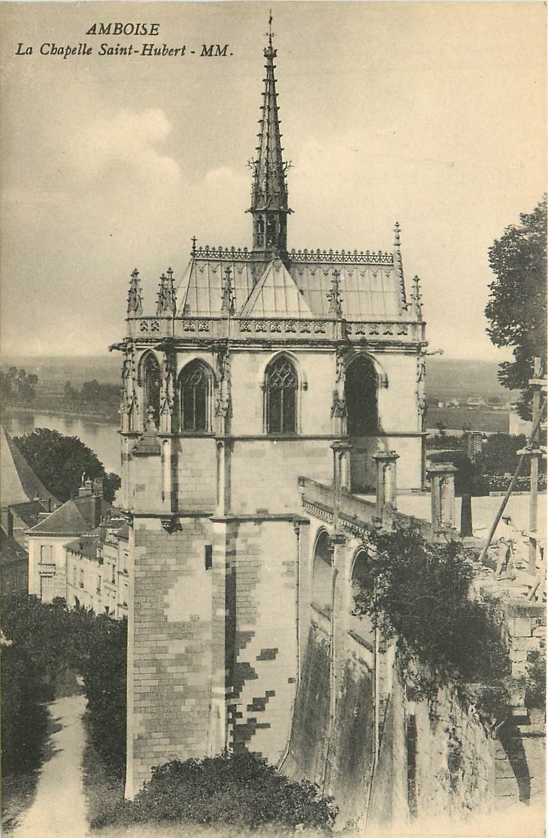 CPA Amboise La Chapelle Saint Hubert 
