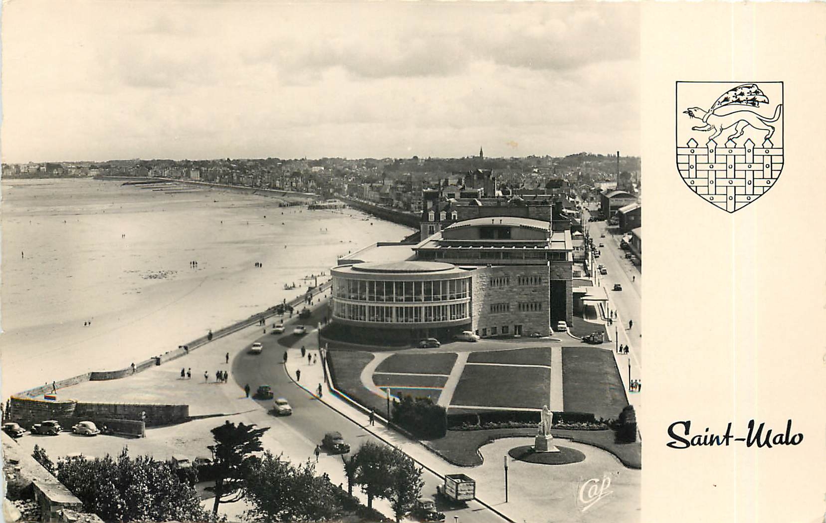 Saint-Malo — Vue de la plage et du théâtre — C.A.P. n° 1054